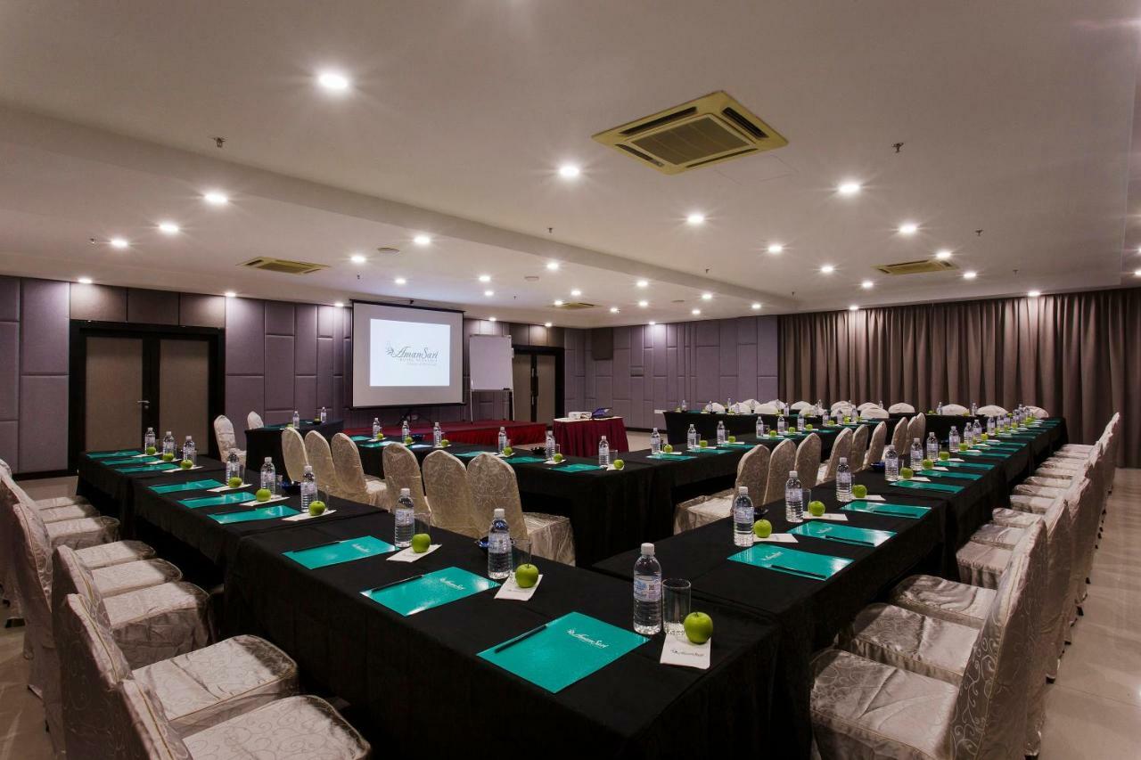 Amansari Hotel Nusajaya Нусаджайя Экстерьер фото