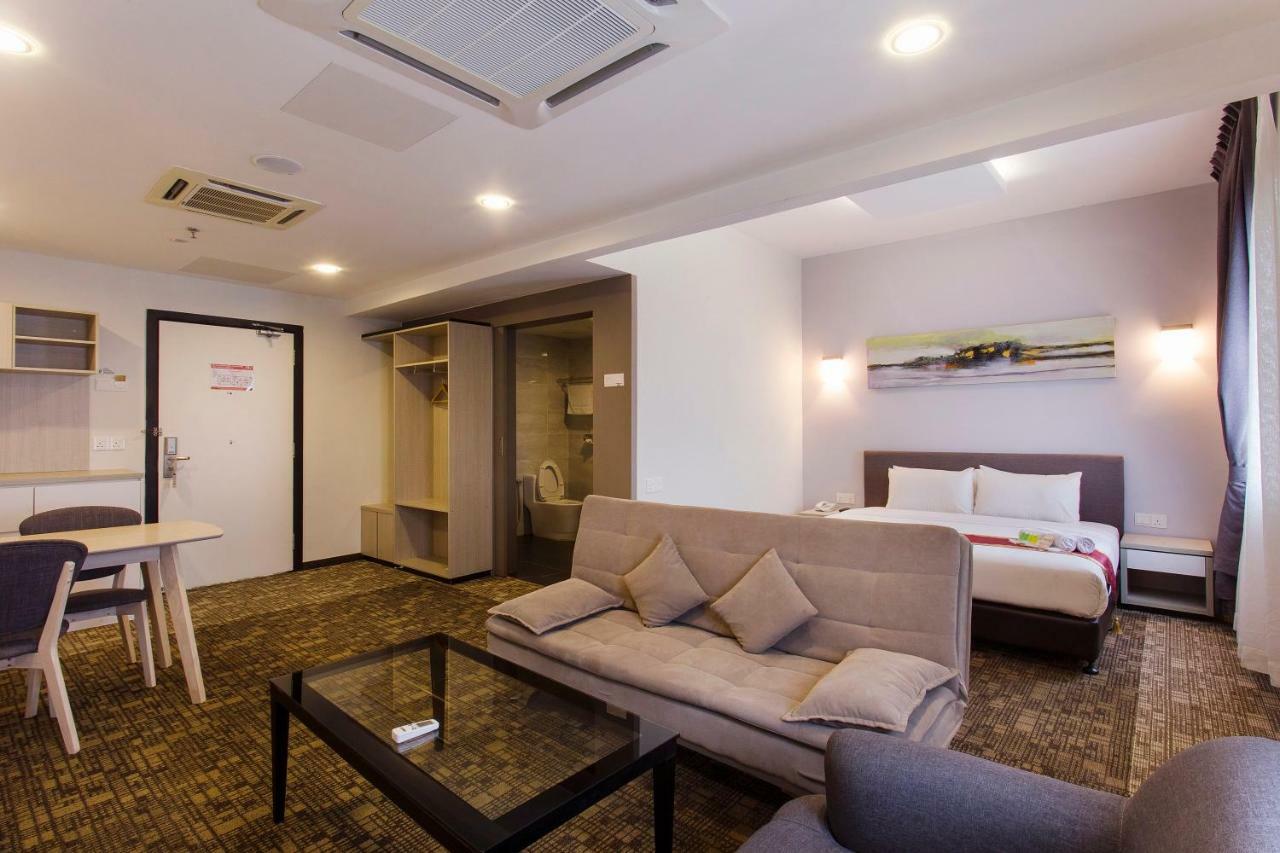 Amansari Hotel Nusajaya Нусаджайя Экстерьер фото